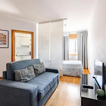 8 Bit Building - Another New Appartement Lisboa