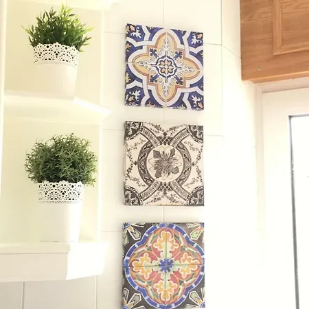 8 Bit Building - Another New