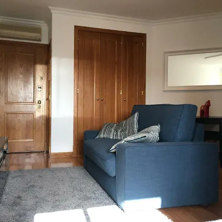 8 Bit Building - Another New リスボン